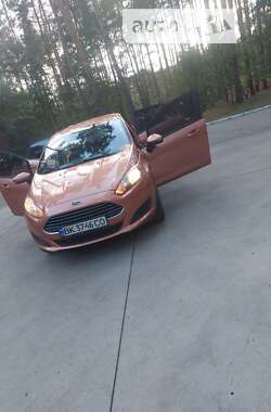 Седан Ford Fiesta 2017 в Ровно
