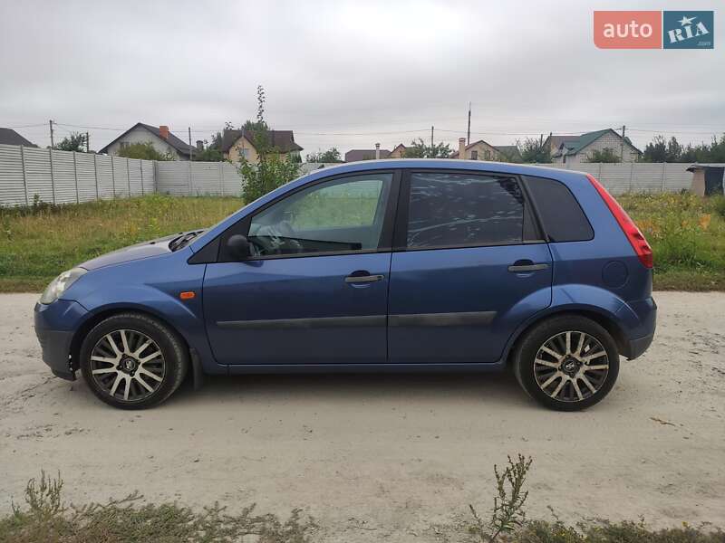 Хетчбек Ford Fiesta 2006 в Києві