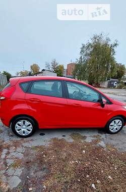 Хэтчбек Ford Fiesta 2010 в Полтаве