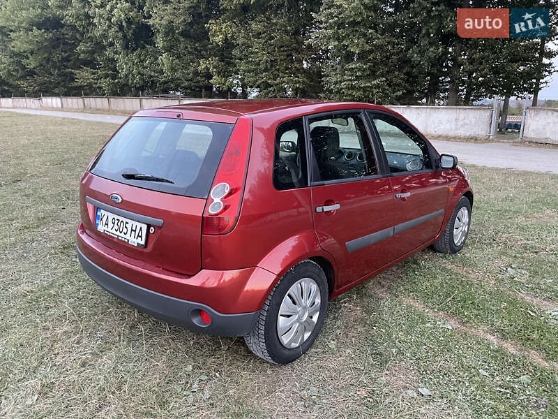 Хетчбек Ford Fiesta 2008 в Полтаві