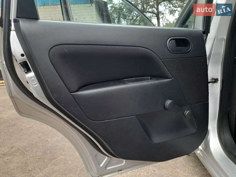 Хэтчбек Ford Fiesta 2007 в Бершади