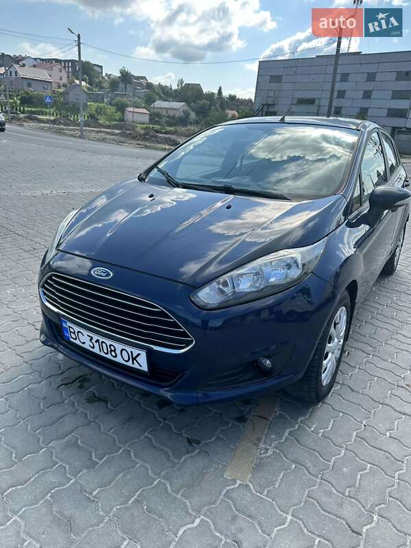 Хетчбек Ford Fiesta 2014 в Львові