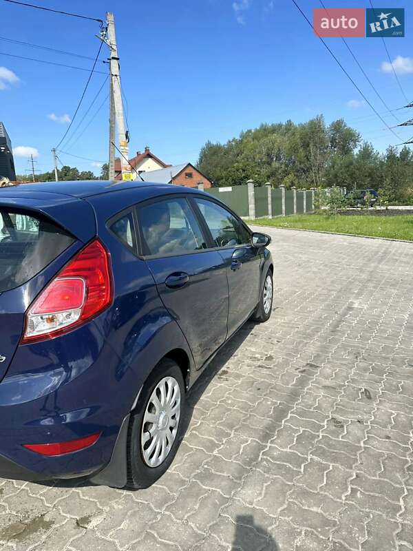 Хетчбек Ford Fiesta 2014 в Львові