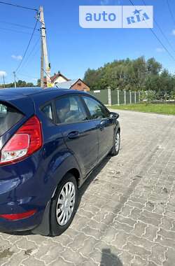 Хэтчбек Ford Fiesta 2014 в Львове