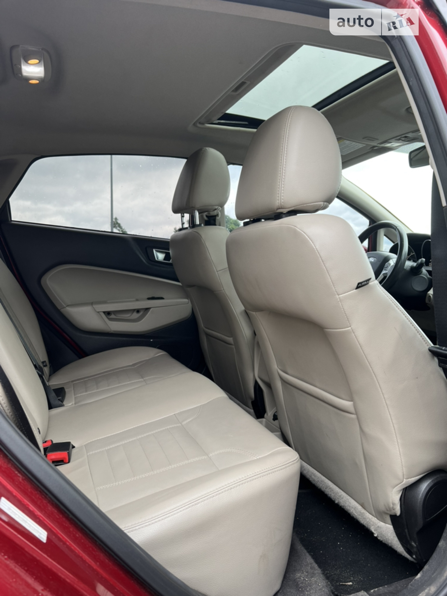 2015 Ford Fiesta - мініатюра 7