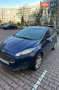 Седан Ford Fiesta 2016 в 