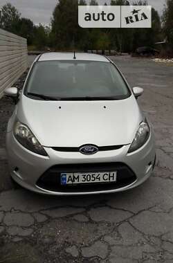 Хэтчбек Ford Fiesta 2012 в Житомире