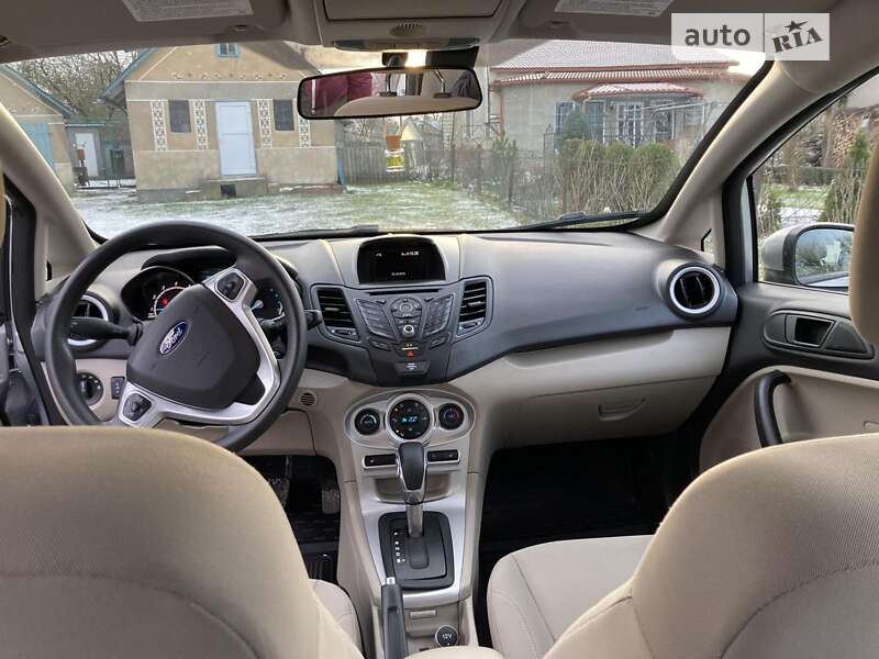 Седан Ford Fiesta 2018 в Львові