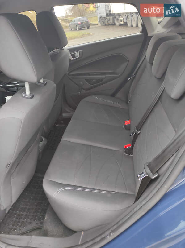 Хэтчбек Ford Fiesta 2016 в Мостиске