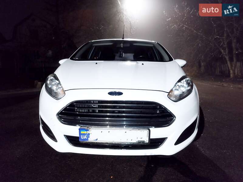 Хэтчбек Ford Fiesta 2015 в Белой Церкви фото 9 Хэтчбек Ford Fiesta 2015 в Белой Церкви