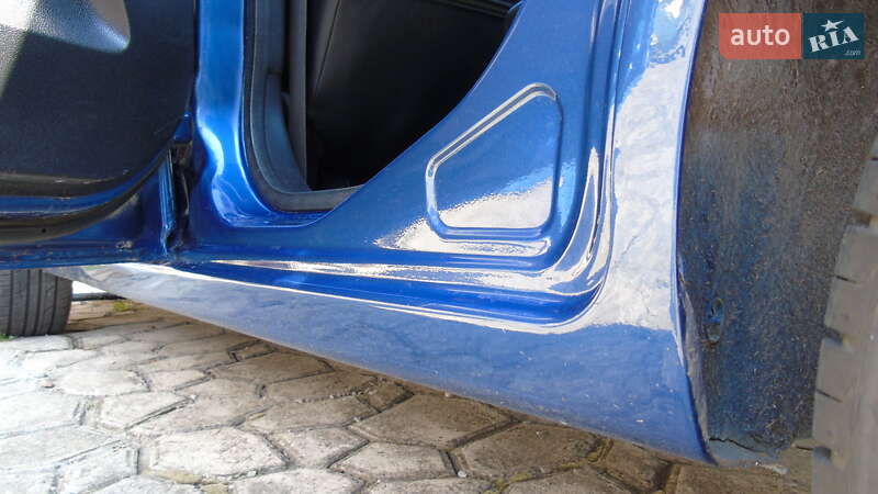 Хэтчбек Ford Fiesta 2006 в Николаеве