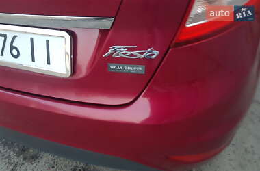 Хэтчбек Ford Fiesta 2010 в Львове