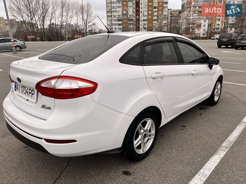 Седан Ford Fiesta 2017 в Броварах