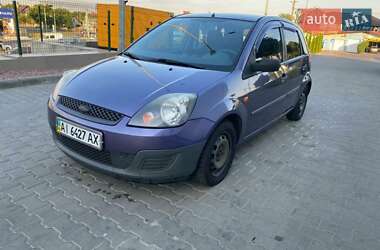 Хэтчбек Ford Fiesta 2006 в 