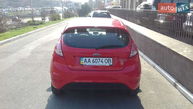 Хэтчбек Ford Fiesta 2013 в Киеве фото 3 Хэтчбек Ford Fiesta 2013 в Киеве