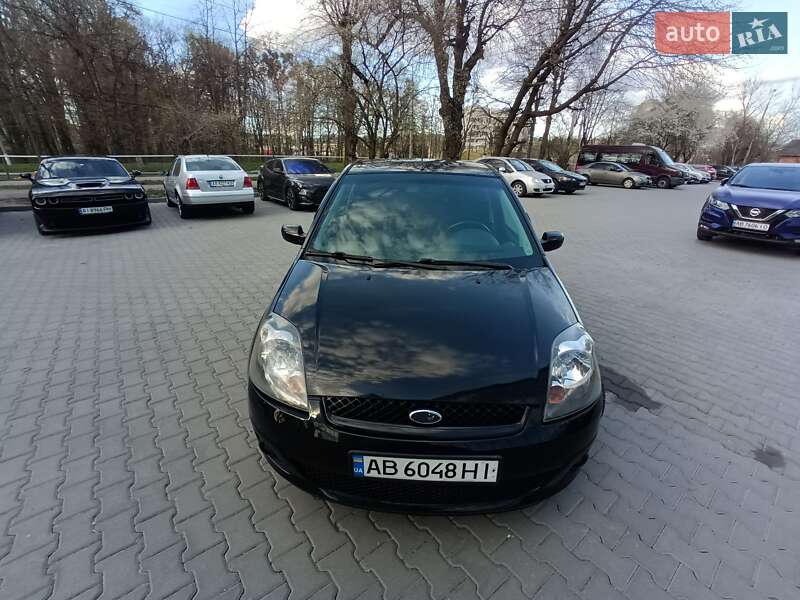 Хэтчбек Ford Fiesta 2007 в Виннице