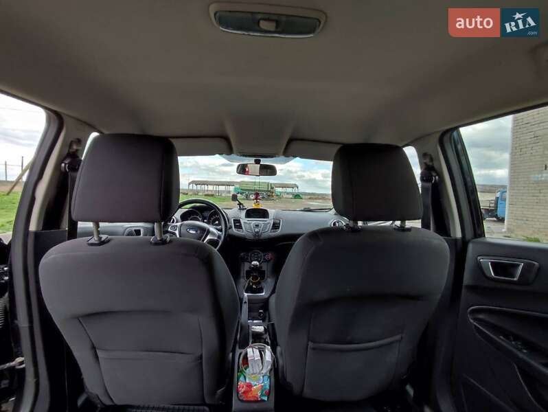 Хетчбек Ford Fiesta 2013 в Нововолинську