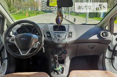 Хэтчбек Ford Fiesta 2014 в Киеве