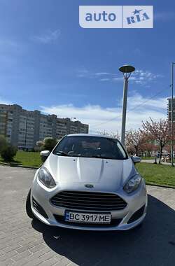 Хетчбек Ford Fiesta 2014 в Львові