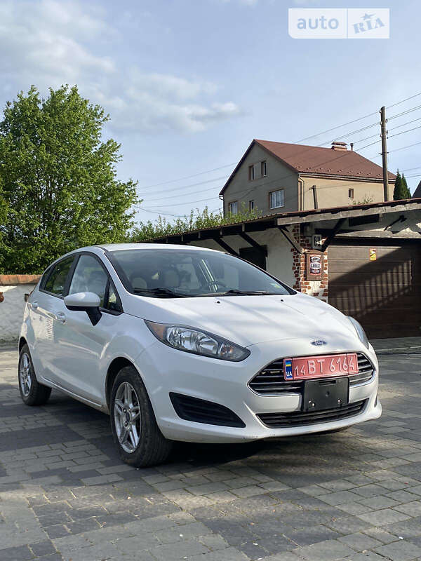 Хетчбек Ford Fiesta 2019 в Ужгороді