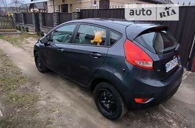 Хэтчбек Ford Fiesta 2011 в Коростышеве