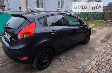 Хэтчбек Ford Fiesta 2011 в Коростышеве