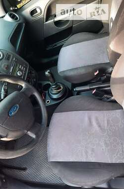 Хэтчбек Ford Fiesta 2007 в Нежине