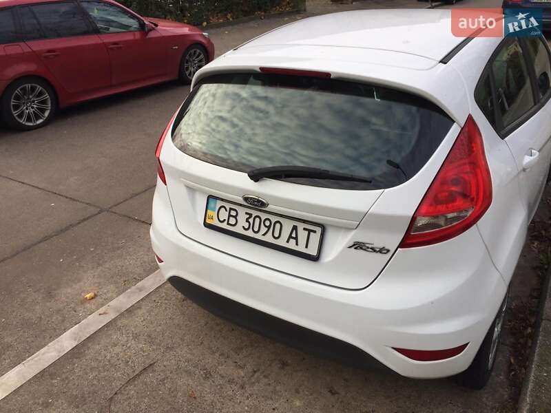 Хетчбек Ford Fiesta 2011 в Києві