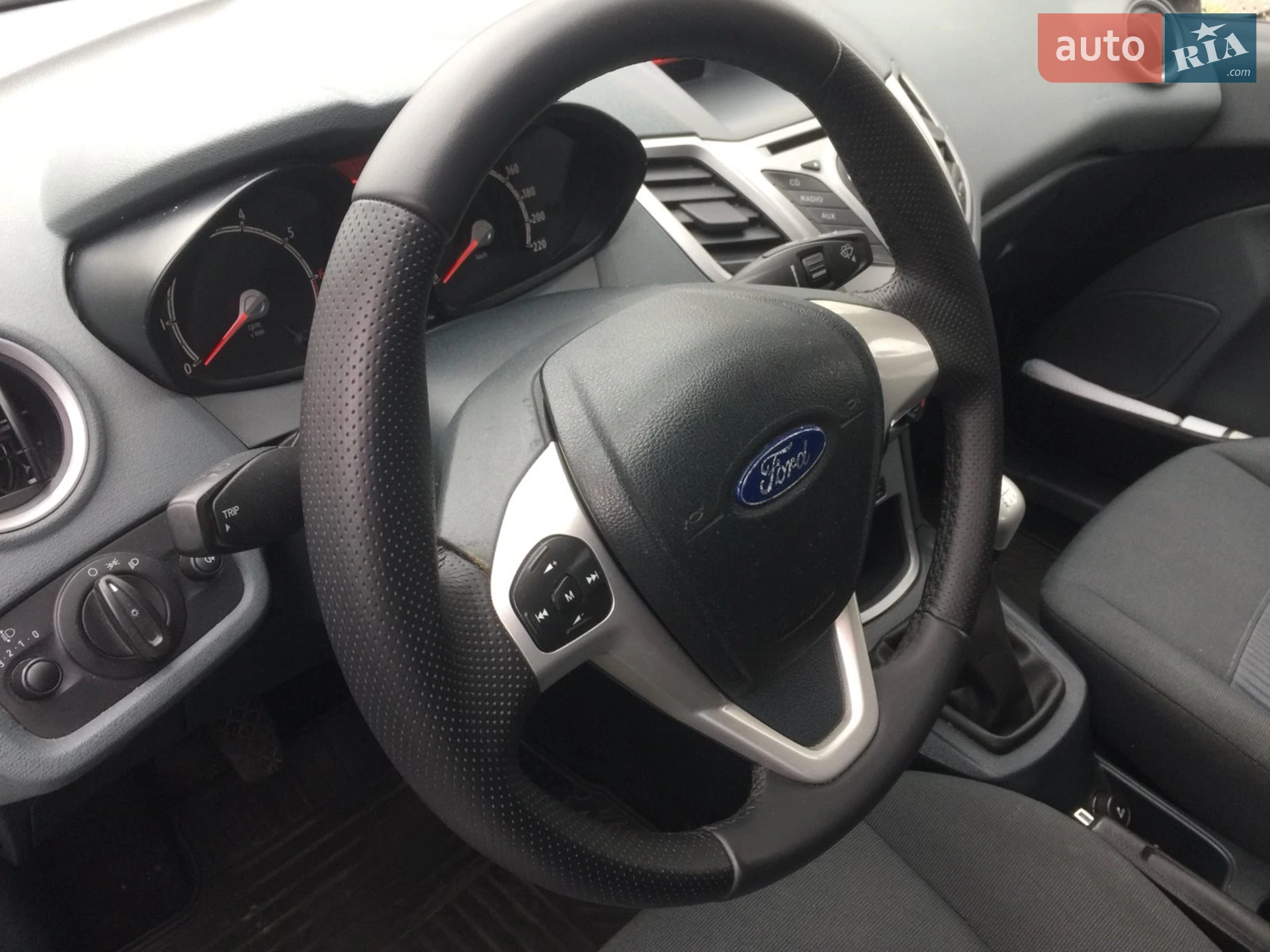 2011 Ford Fiesta - мініатюра 11