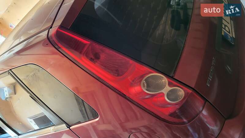 Хэтчбек Ford Fiesta 2007 в Херсоне