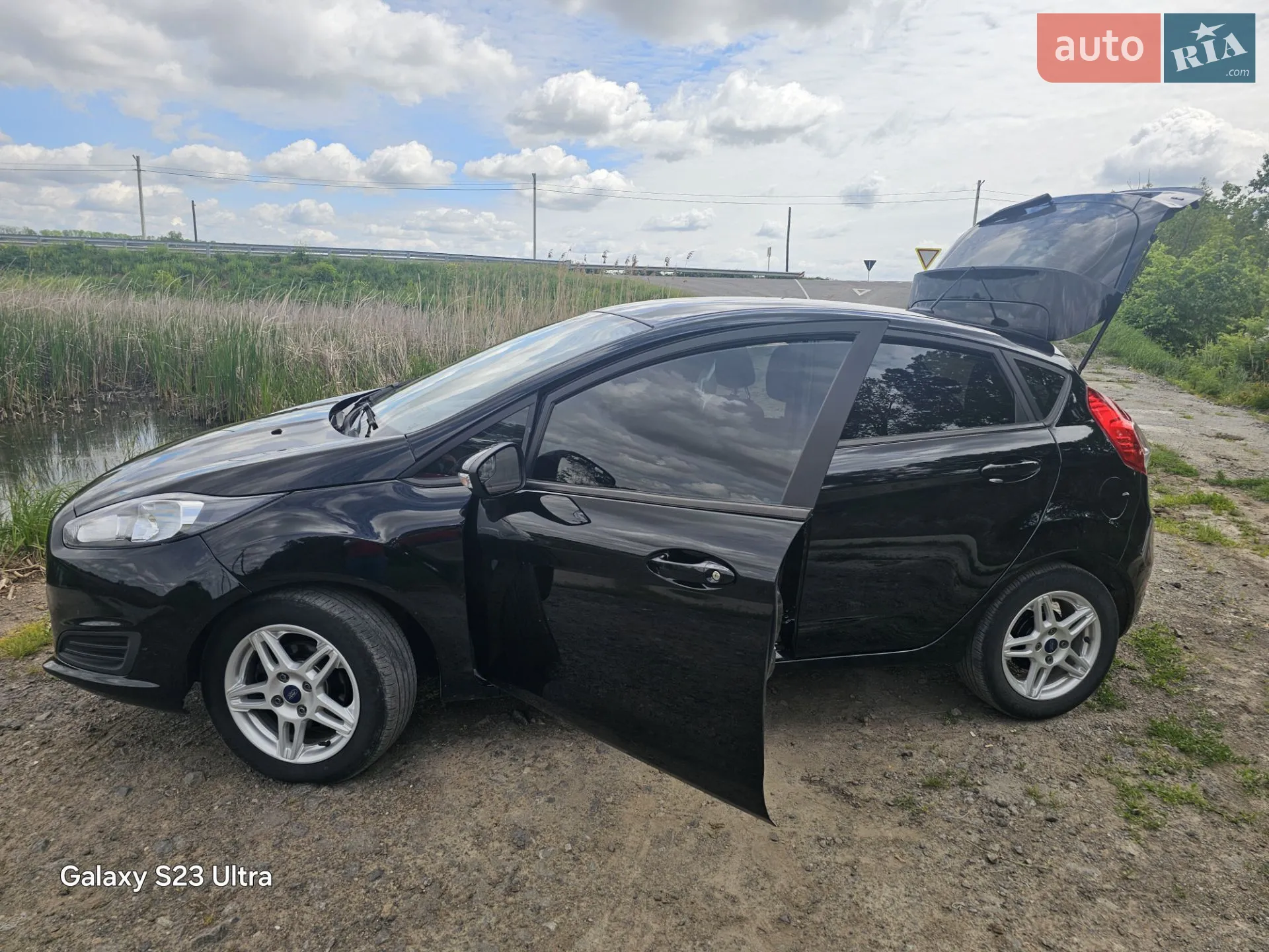 2017 Ford Fiesta - мініатюра 26