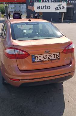 Седан Ford Fiesta 2017 в Львове