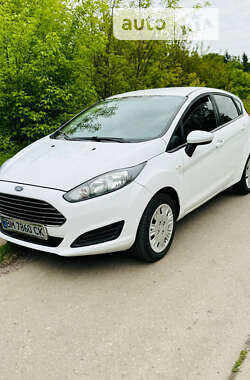 Хэтчбек Ford Fiesta 2016 в Конотопе