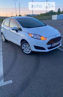 Хэтчбек Ford Fiesta 2017 в Ровно