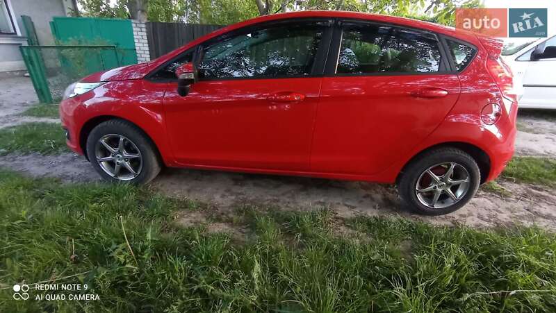 Хэтчбек Ford Fiesta 2015 в Бердичеве фото 7 Хэтчбек Ford Fiesta 2015 в Бердичеве