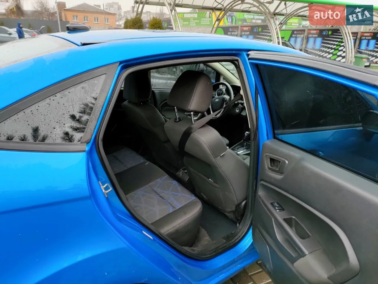 2013 Ford Fiesta - мініатюра 23