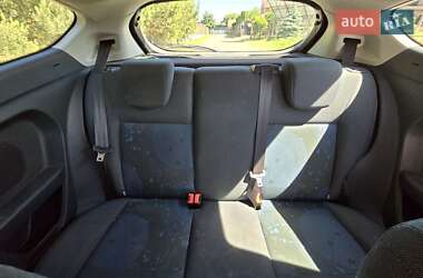 Хэтчбек Ford Fiesta 2009 в 