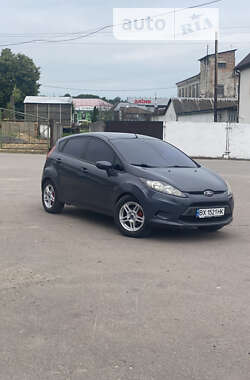 Хетчбек Ford Fiesta 2010 в Білогір'ї