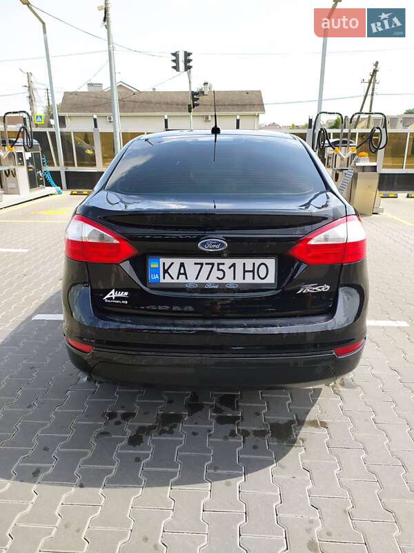 Седан Ford Fiesta 2019 в Киеве