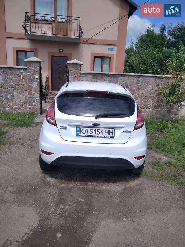 Хетчбек Ford Fiesta 2017 в Овручі
