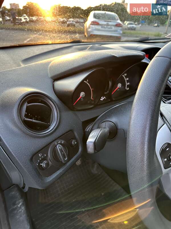 Хэтчбек Ford Fiesta 2011 в Запорожье
