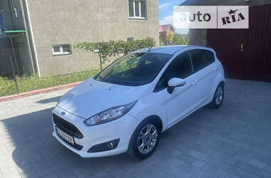 Хетчбек Ford Fiesta 2016 в Бучачі