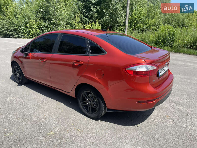 Седан Ford Fiesta 2018 в Переяславе