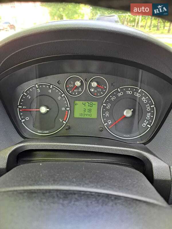 Хэтчбек Ford Fiesta 2006 в Сумах