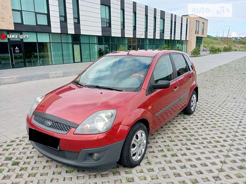 Хэтчбек Ford Fiesta 2008 в Хмельницком