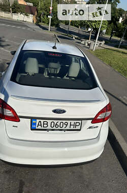 Седан Ford Fiesta 2013 в Вінниці