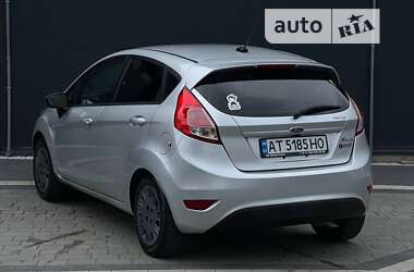 Хетчбек Ford Fiesta 2014 в Івано-Франківську