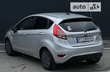 Хетчбек Ford Fiesta 2014 в Івано-Франківську