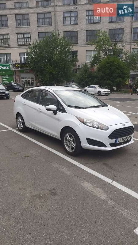 Ford Fiesta 2015