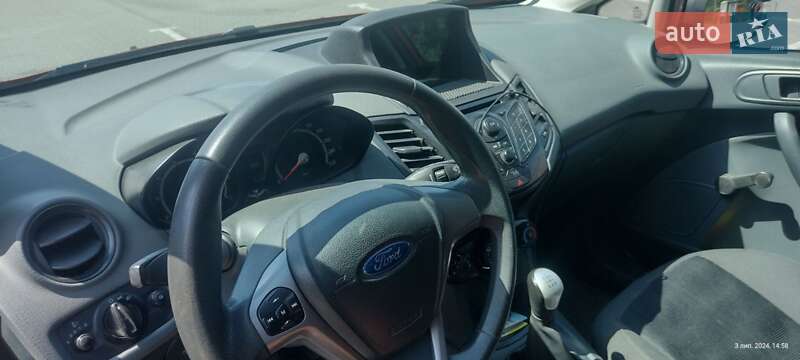 Хетчбек Ford Fiesta 2010 в Львові